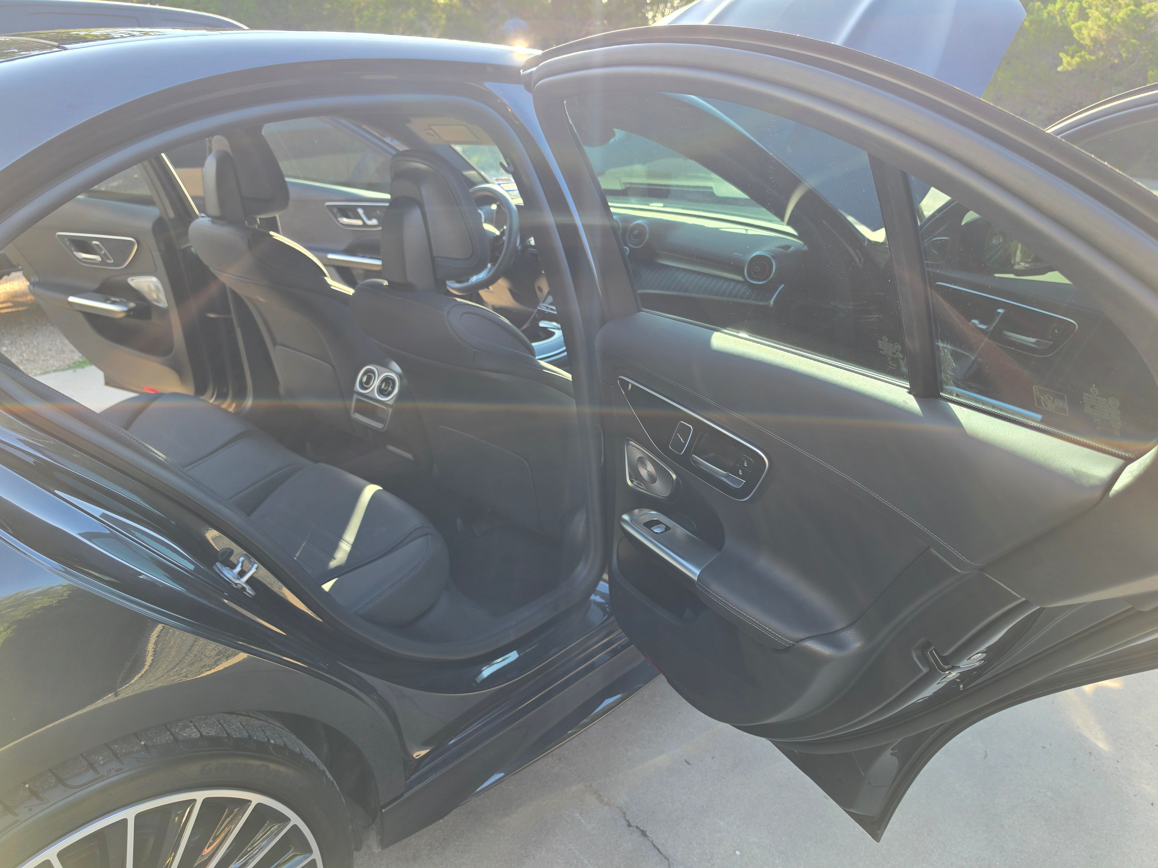 Used 2024 Mercedes-Benz C 300 Sedan image 13