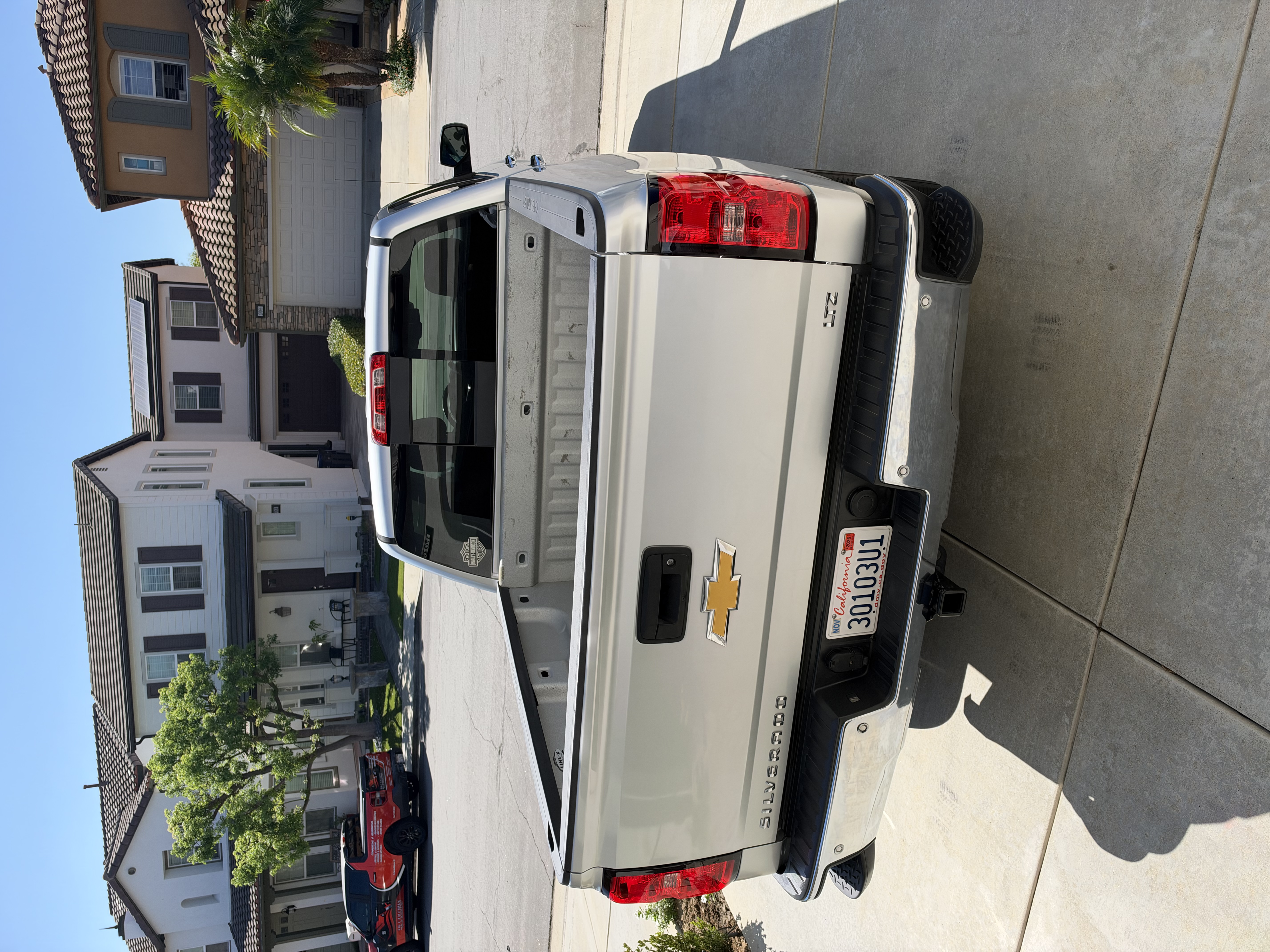 Used 2014 Chevrolet Silverado 1500 LTZ w/ LTZ Plus Package RWD image 4