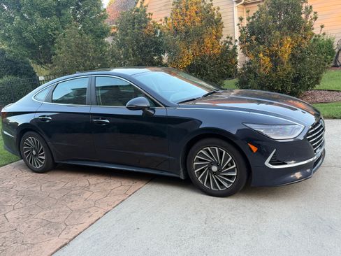 Used 2022 Hyundai Sonata Limited FWD image 6