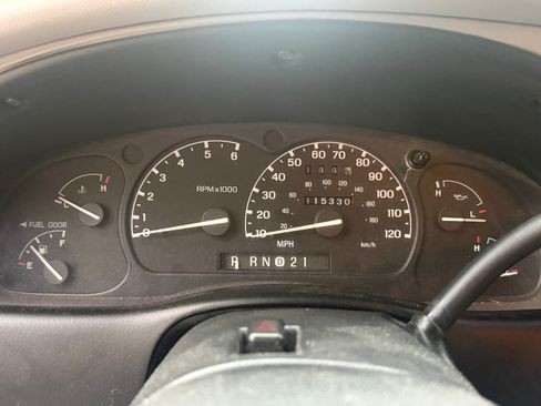 Used 1998 Ford Ranger Splash RWD image 10