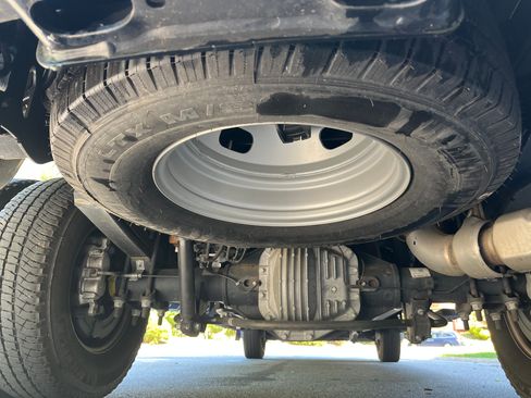 Used 2022 Ford F350 XLT AWD/4WD image 28