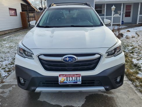 Used 2020 Subaru Outback Limited w/ Popular Package #2 image 9