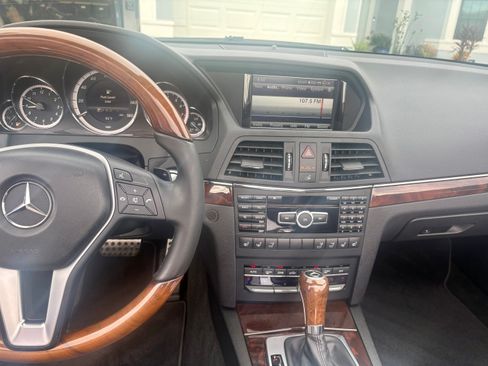 Used 2013 Mercedes-Benz E 350 Cabriolet image 14