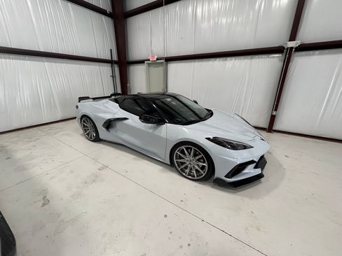 Used 2022 Chevrolet Corvette Stingray Premium Conv w/ Z51 Performance Package image 5