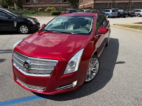 Used 2014 Cadillac XTS Platinum image 1