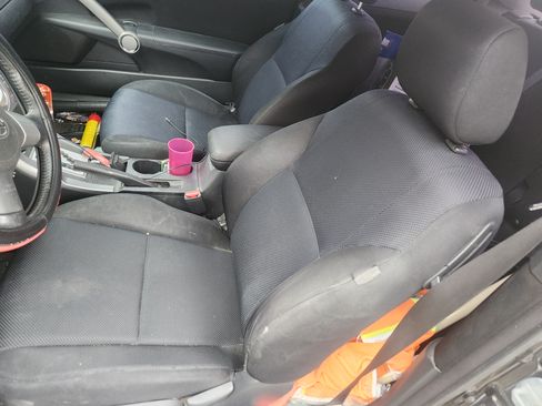 Used 2009 Scion tC image 2