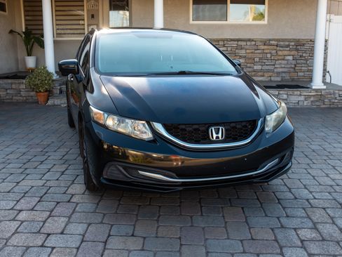 Used 2014 Honda Civic EX image 8
