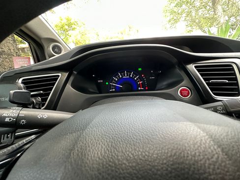 Used 2015 Honda Civic EX image 15