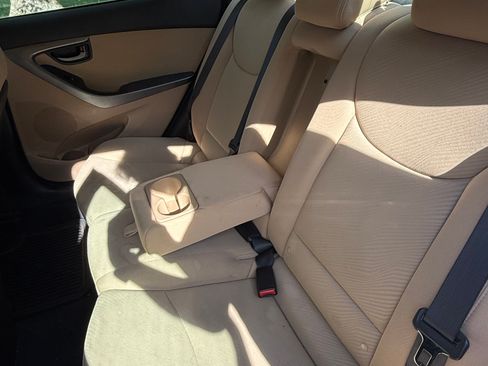 Used 2013 Hyundai Elantra GLS FWD image 3