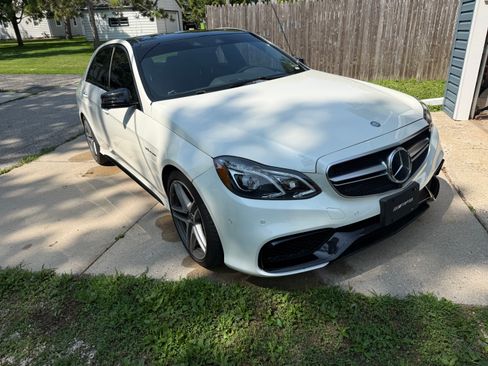 Used 2015 Mercedes-Benz E 63 AMG S-Model image 9