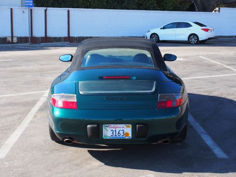 Used 2001 Porsche 911 Cabriolet image 8
