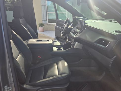 Used 2022 Chevrolet Tahoe Z71 w/ Z71 Off-Road Package image 26