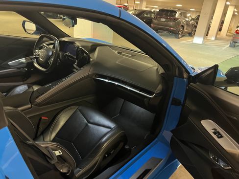 Used 2020 Chevrolet Corvette Stingray Coupe w/ Battery Protection Package image 9