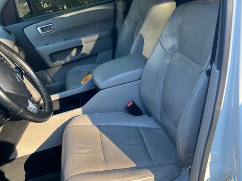 Used 2014 Honda Pilot EX-L image 8