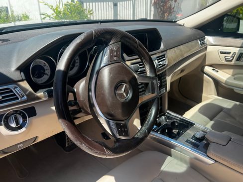 Used 2015 Mercedes-Benz E 350 4MATIC Sedan image 2