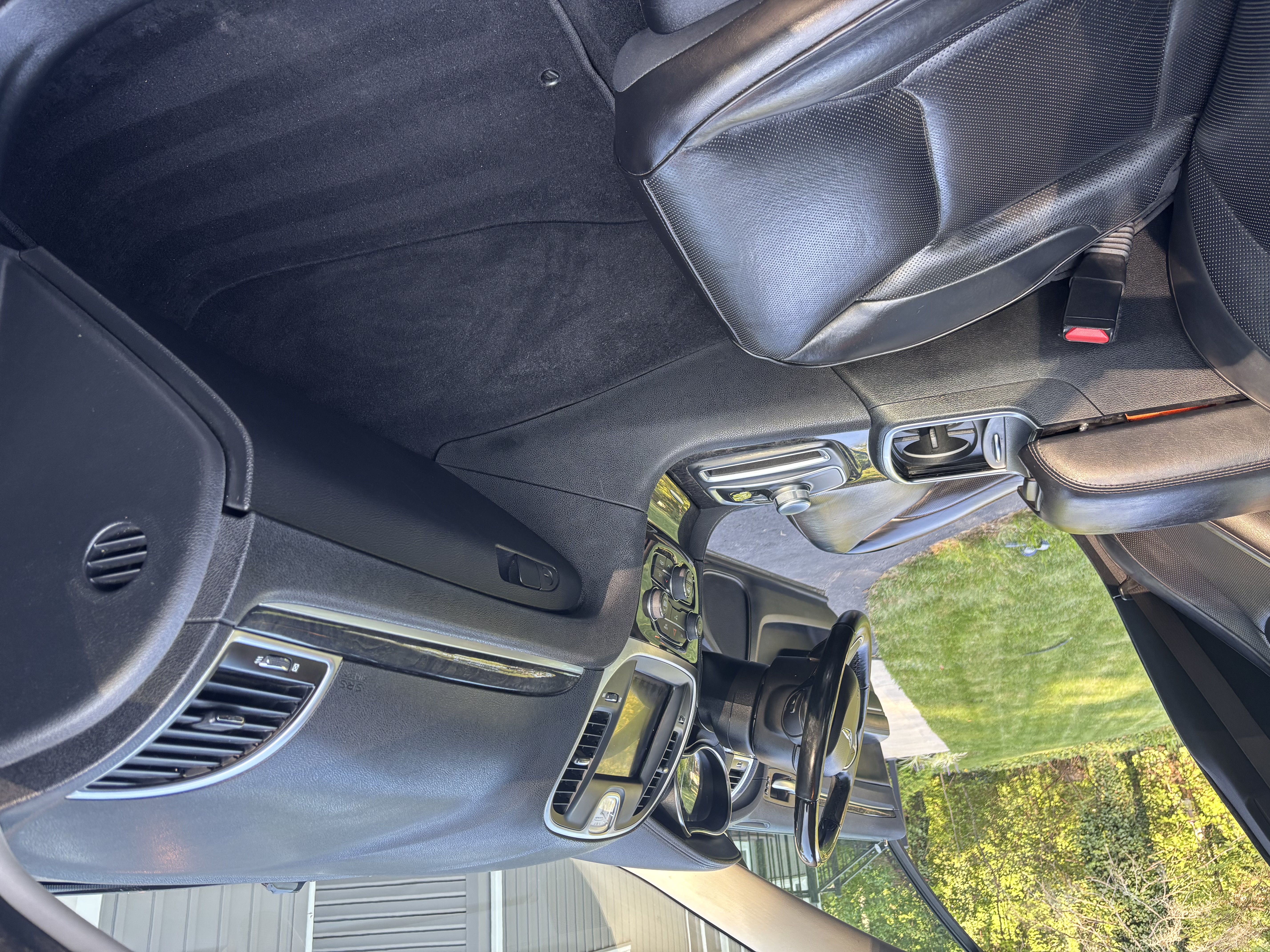 Used 2020 Chrysler 300 Limited RWD image 14