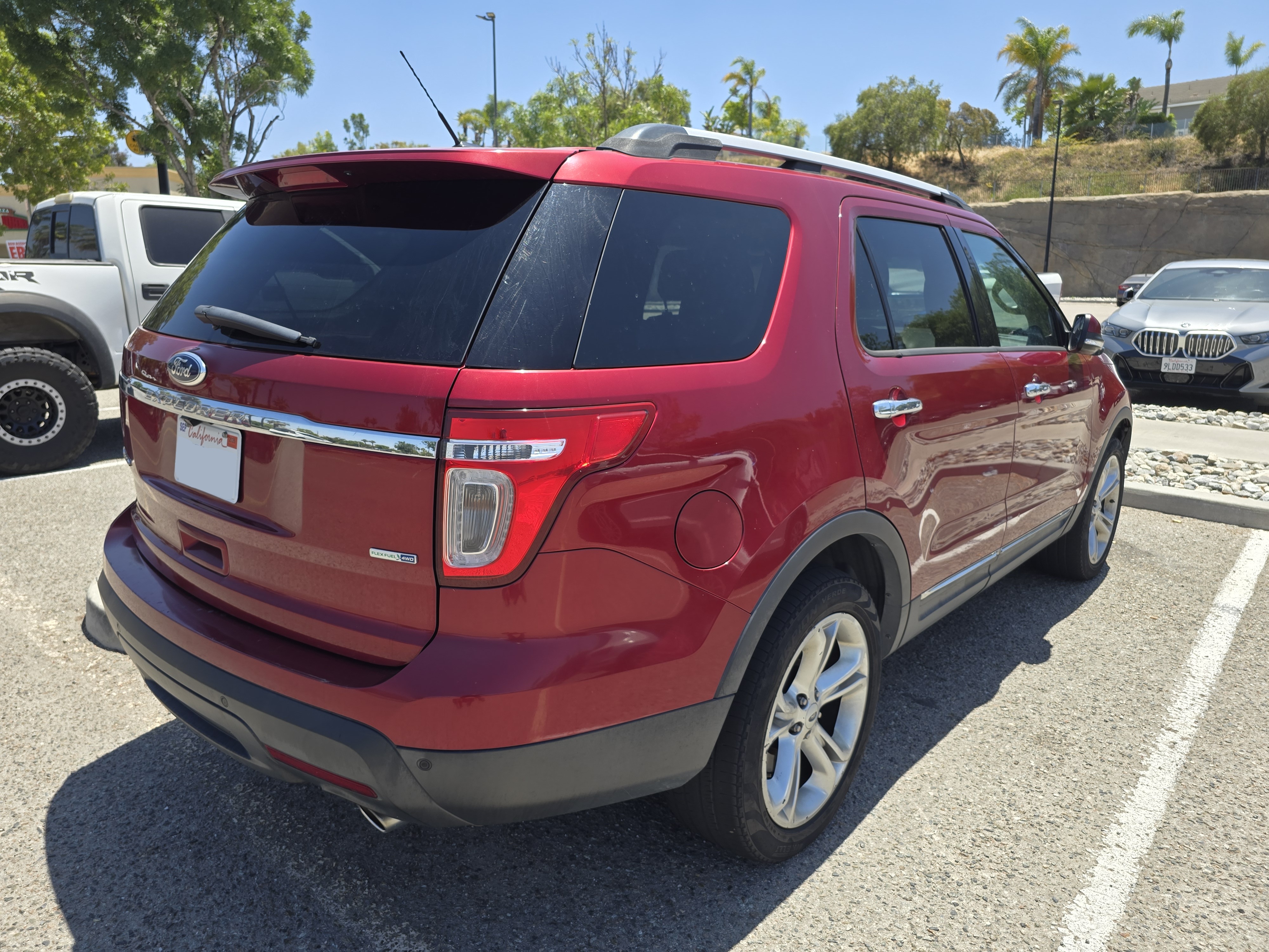 Used 2015 Ford Explorer Limited AWD/4WD image 9