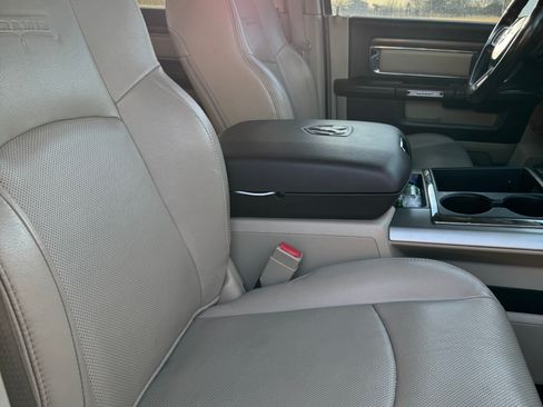 Used 2013 RAM 2500 Laramie w/ Convenience Group image 11