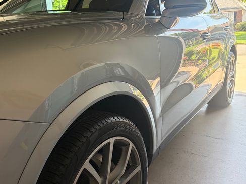 Used 2020 Porsche Cayenne AWD/4WD image 2