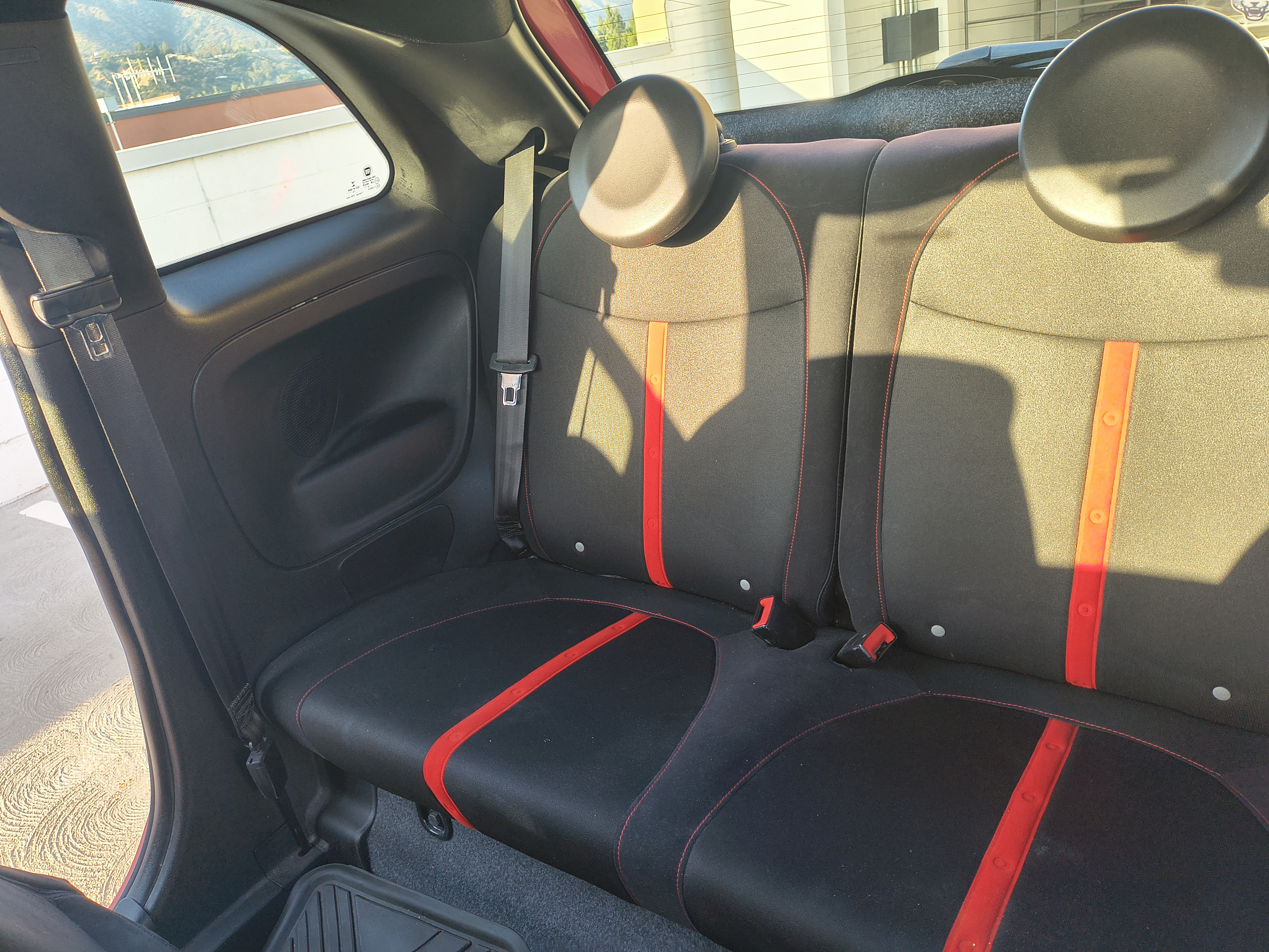 Used 2015 FIAT 500 Abarth FWD image 25