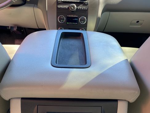 Used 2007 GMC Sierra 2500 SLT image 6