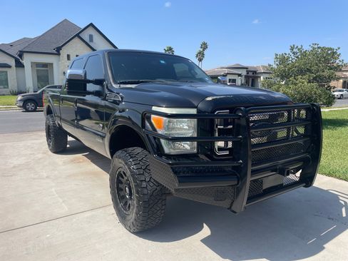 Used 2015 Ford F250 King Ranch w/ King Ranch w/Chrome Package image 1