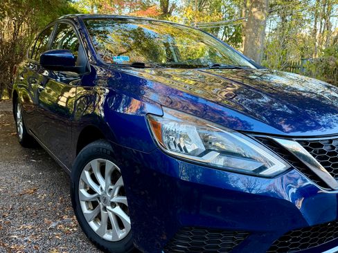 Used 2016 Nissan Sentra SV w/ Style Package image 13