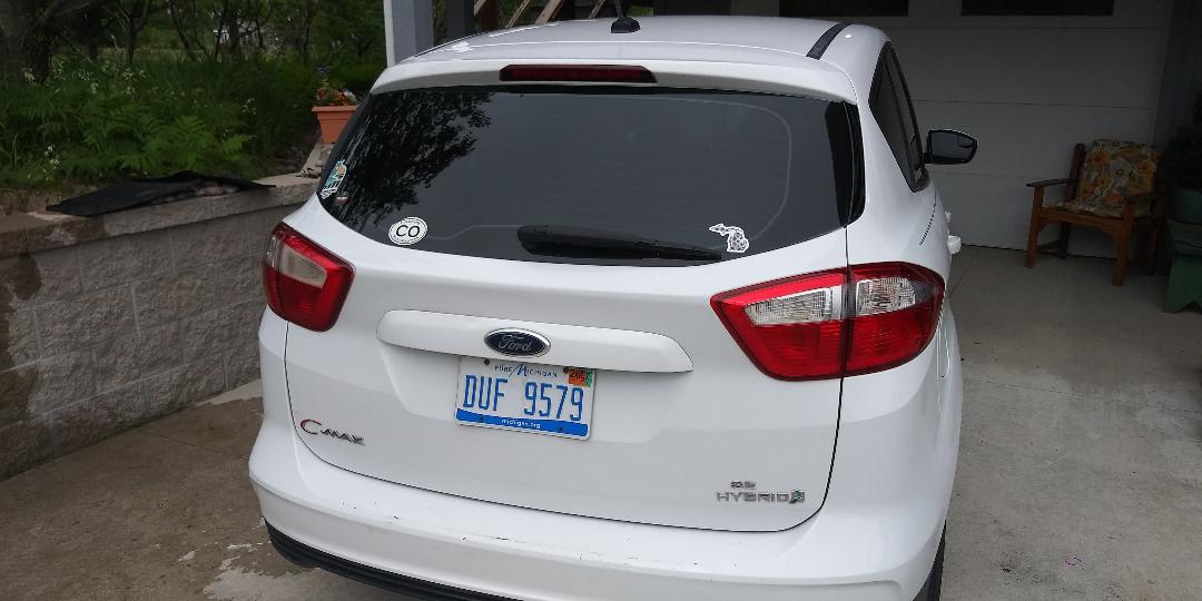 Used 2015 Ford C-MAX SE w/ Interior Protection Package FWD image 12