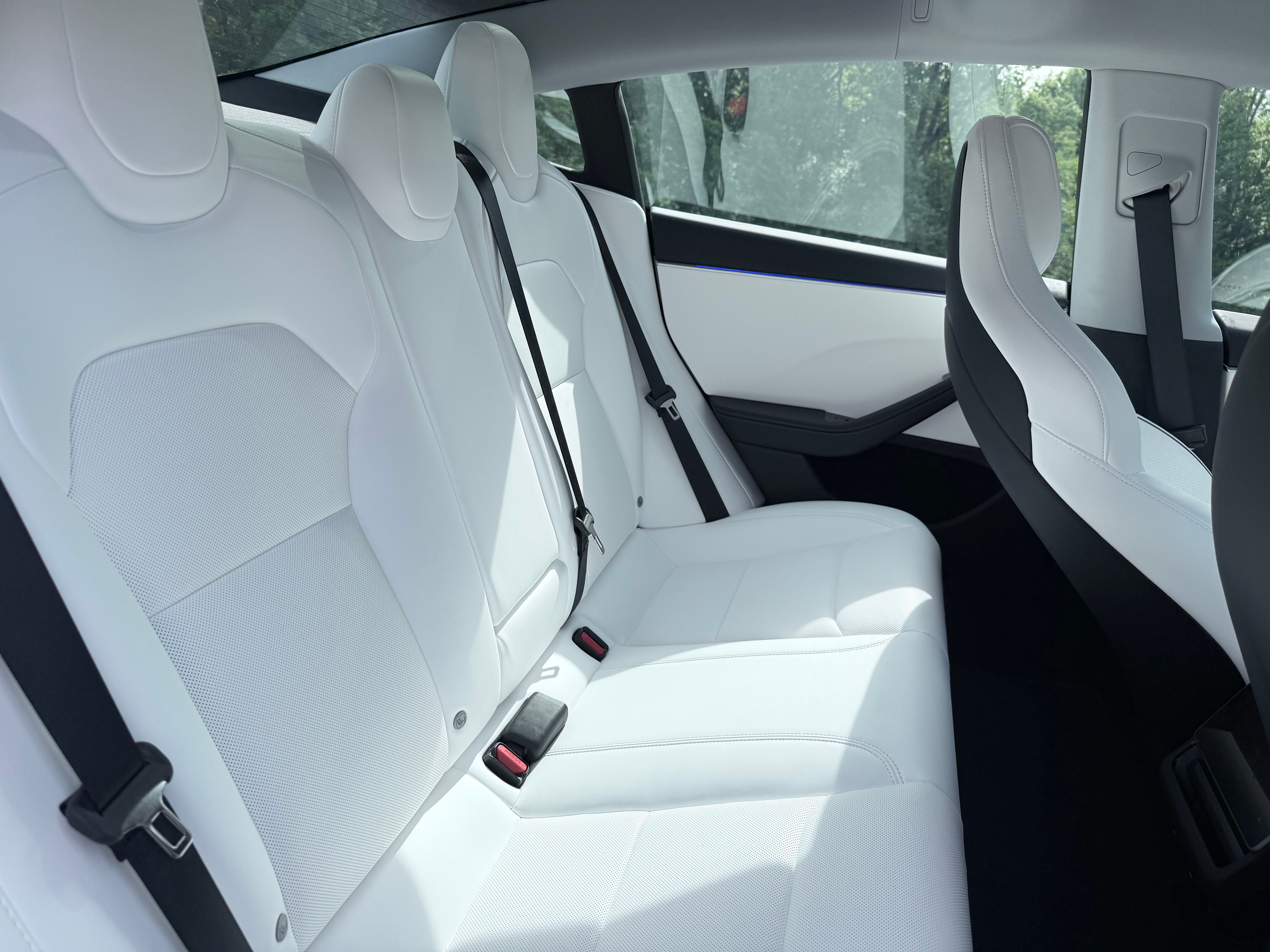 Used 2024 Tesla Model 3 Performance AWD/4WD image 15