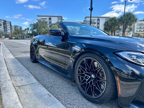 Used 2022 BMW M4 xDrive Competition w/ Executive Package image 5