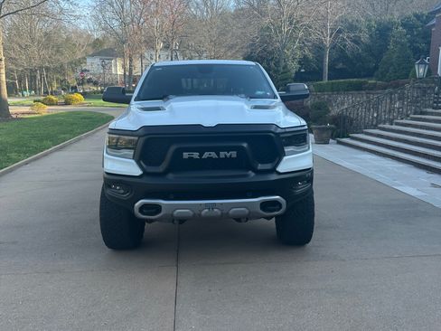 Used 2019 RAM 1500 Rebel w/ Rebel Level 2 Equipment Group AWD/4WD image 2