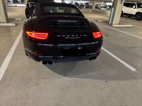 Used 2015 Porsche 911 Carrera image 2