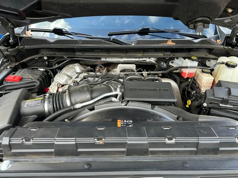 Used 2024 GMC Sierra 2500 Denali w/ Denali Reserve Package image 19