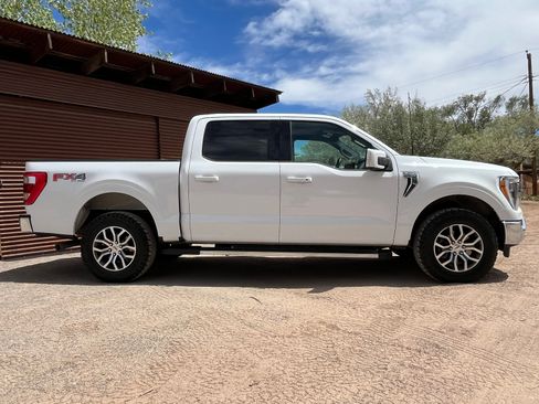 Used 2021 Ford F150 Lariat w/ FX4 Off-Road Package AWD/4WD image 6