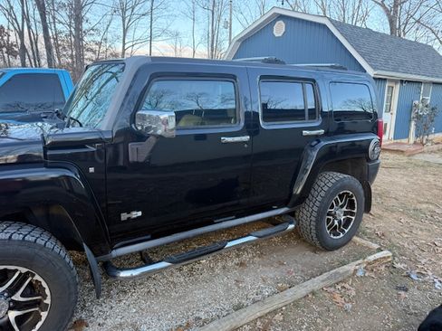 Used 2007 HUMMER H3 image 10