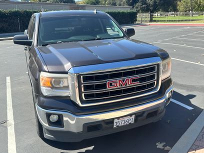 Used 2014 GMC Sierra 1500 SLE w/ SLE Value Package