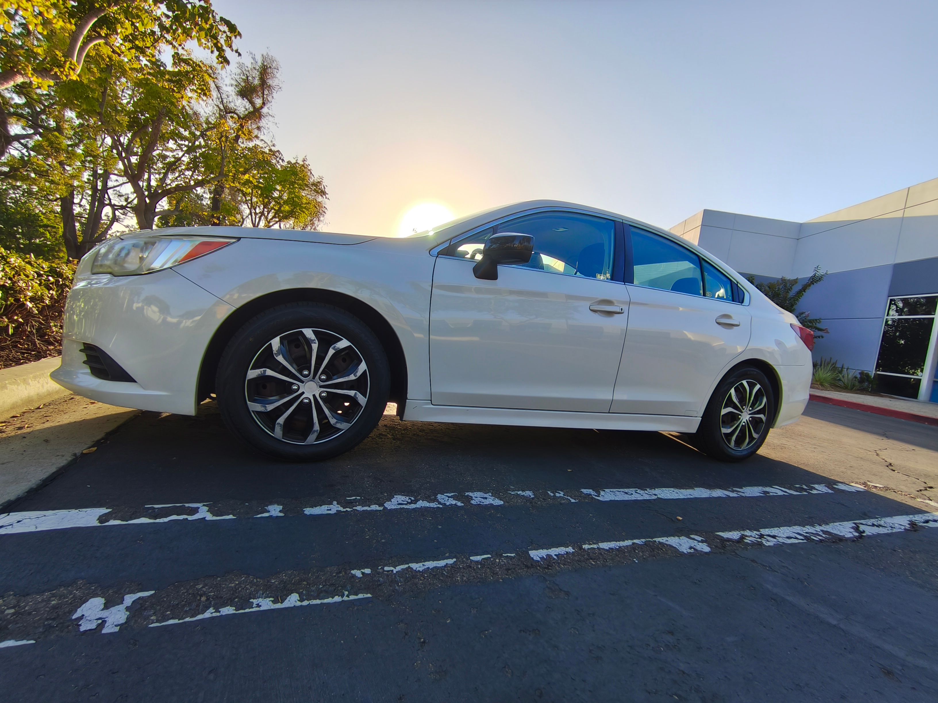 Used 2016 Subaru Legacy 2.5i AWD/4WD image 1