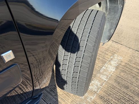 Used 2007 GMC Yukon SLT w/ SLT Preferred Equipment Group image 21