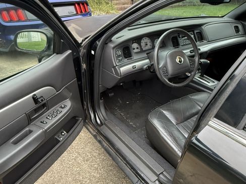 Used 2003 Mercury Marauder image 6