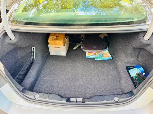 Used 2014 BMW 528i Sedan image 11