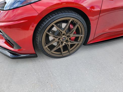 Used 2025 Chevrolet Corvette Stingray Premium Cpe w/ Z51 Performance Package image 5