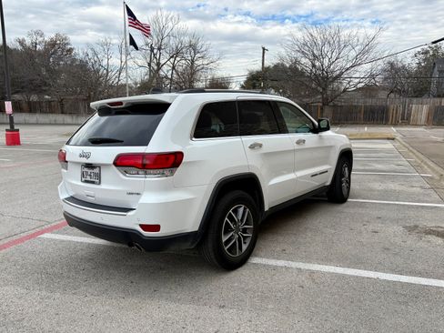 Used 2020 Jeep Grand Cherokee Limited w/ Luxury Group II RWD image 4