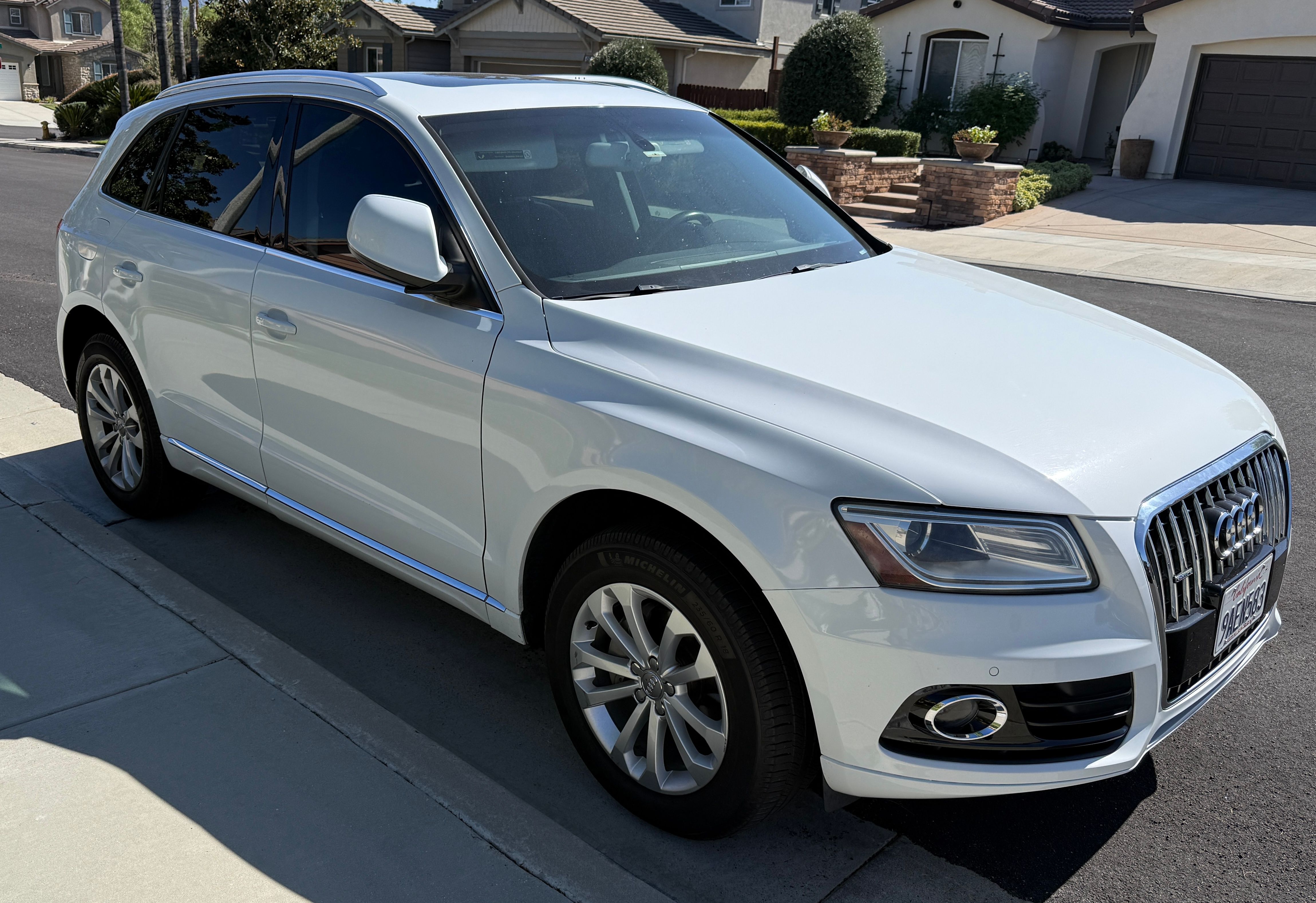 Used 2013 Audi Q5 2.0T Premium Plus w/ Premium Plus Pkg AWD/4WD image 5