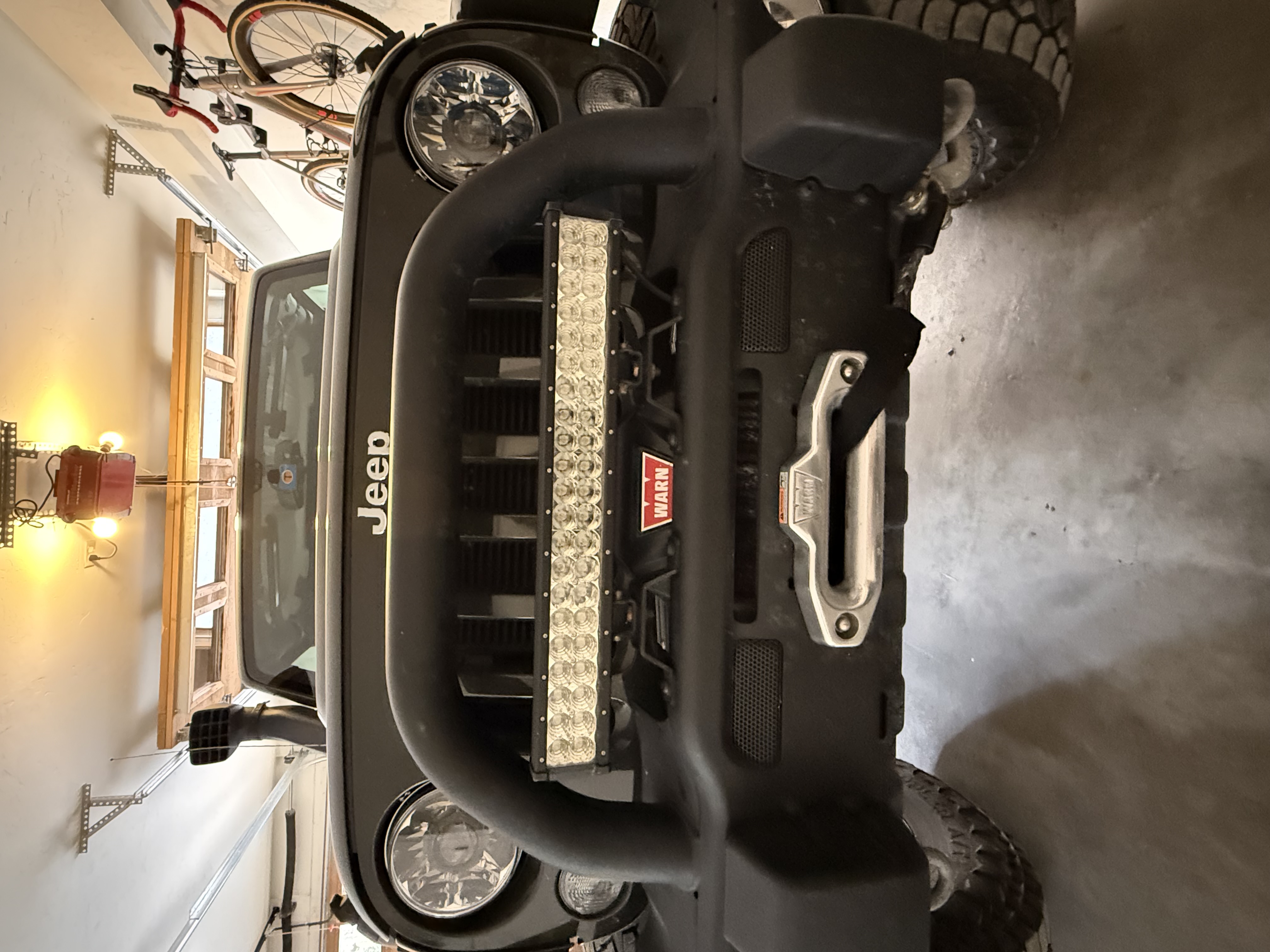 Used 2016 Jeep Wrangler Unlimited Rubicon w/ Connectivity Group AWD/4WD image 15