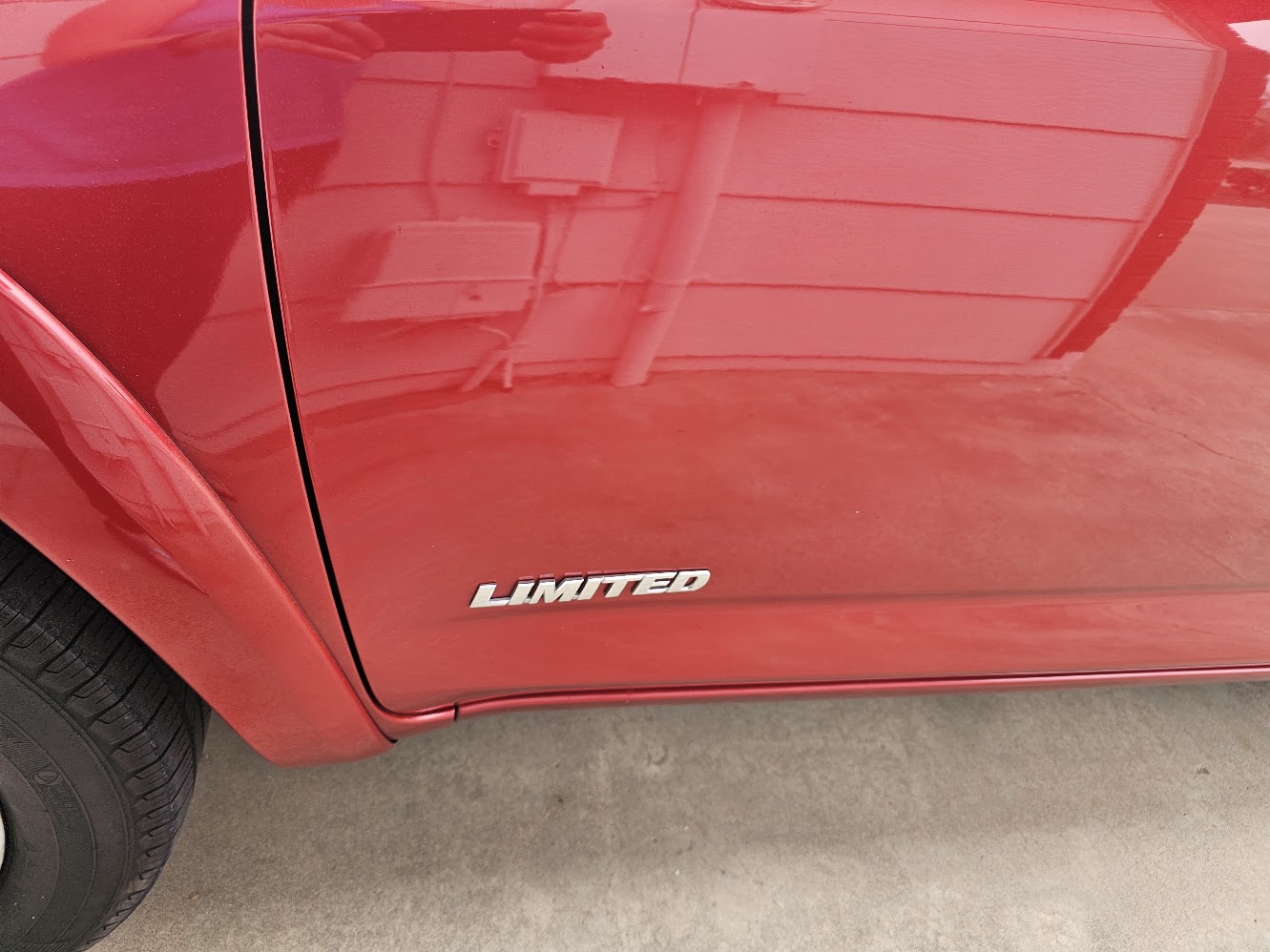 Used 2011 Toyota RAV4 Limited AWD/4WD image 21