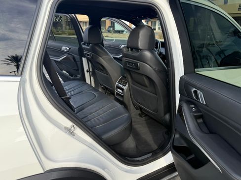 Used 2020 BMW X5 xDrive40i image 14