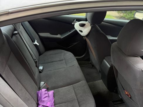 Used 2012 Nissan Altima 2.5 S FWD image 5