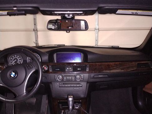 Used 2013 BMW 328i Convertible image 28