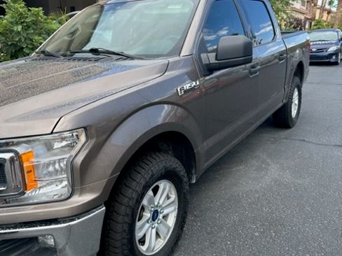 Used 2020 Ford F150 XLT w/ Equipment Group 301A Mid image 5