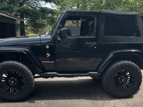 Used 2007 Jeep Wrangler Sahara w/ PWR Convenience Group image 2